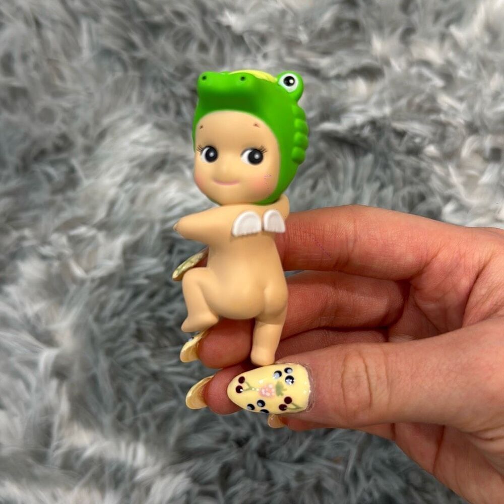 Sony Angel‎ Hippers Crocodile - looking back series